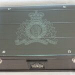 rcmp_trunk_glass_top